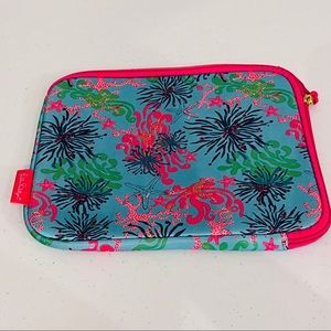 Lilly Pulitzer Tech Sleeve
